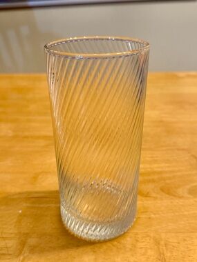 Utopia Hayworth Twisted 6.25” Highball Tumblers 12.25oz